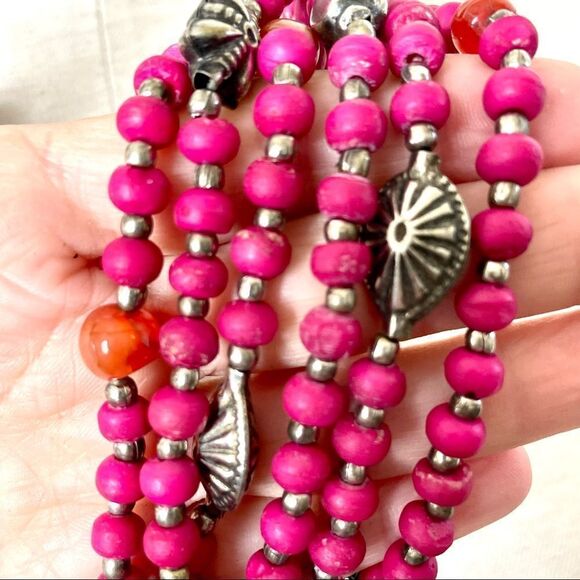 Silver tone pink beaded with carnelian 6 strand statement necklace - Picture 13 of 15
